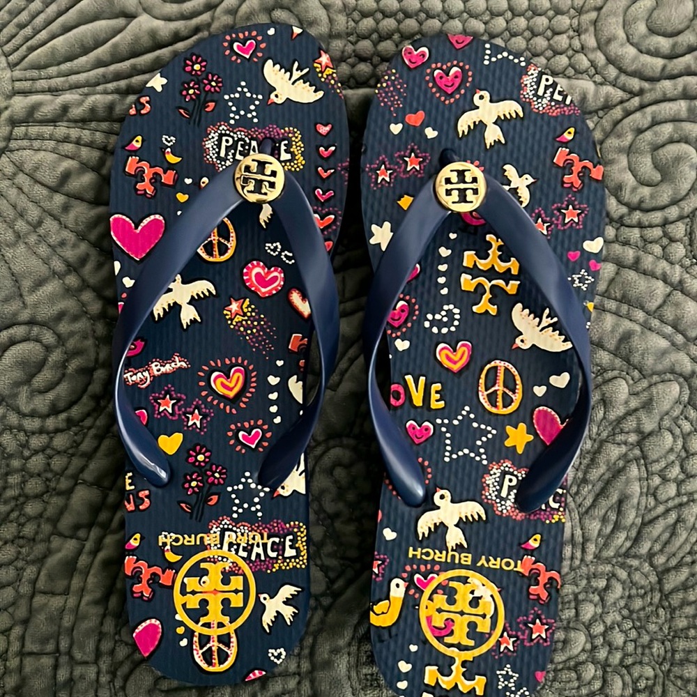 NWT EXTREMELY RARE TORY BURCH “PEACE & LOVE💗”SANDALS💗